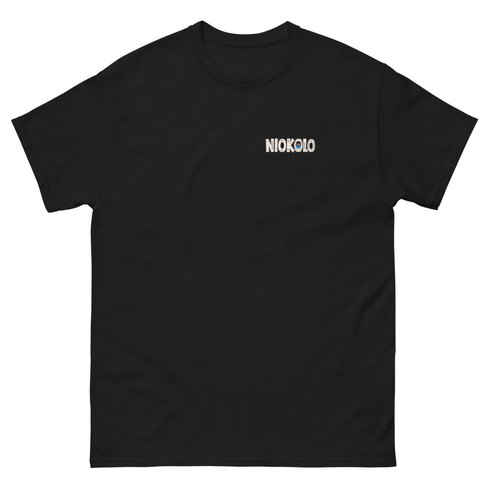 Tee Niokolo, logo Niokolo imprimé au cœur, coloris Noir, vu de face
