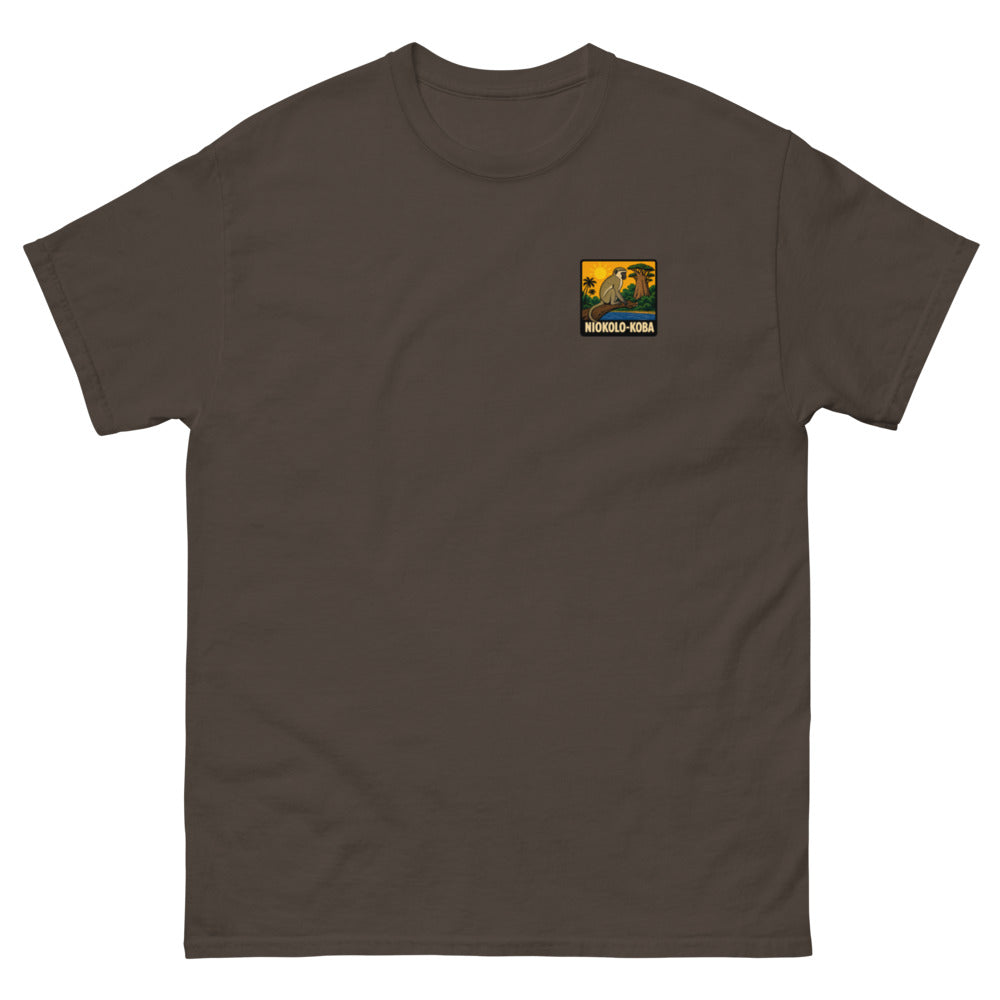 Tee Niokolo, patch Niokolo-Koba imprimé au cœur, coloris Chocolat, vu de face